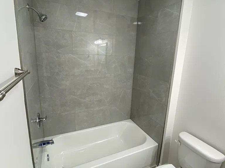 108 Florence Dr — Photo 5