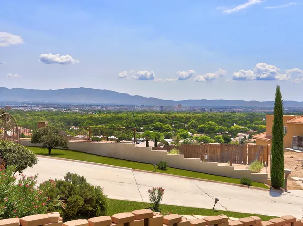 529 La Bajada Ct NW, Albuquerque, NM 87105