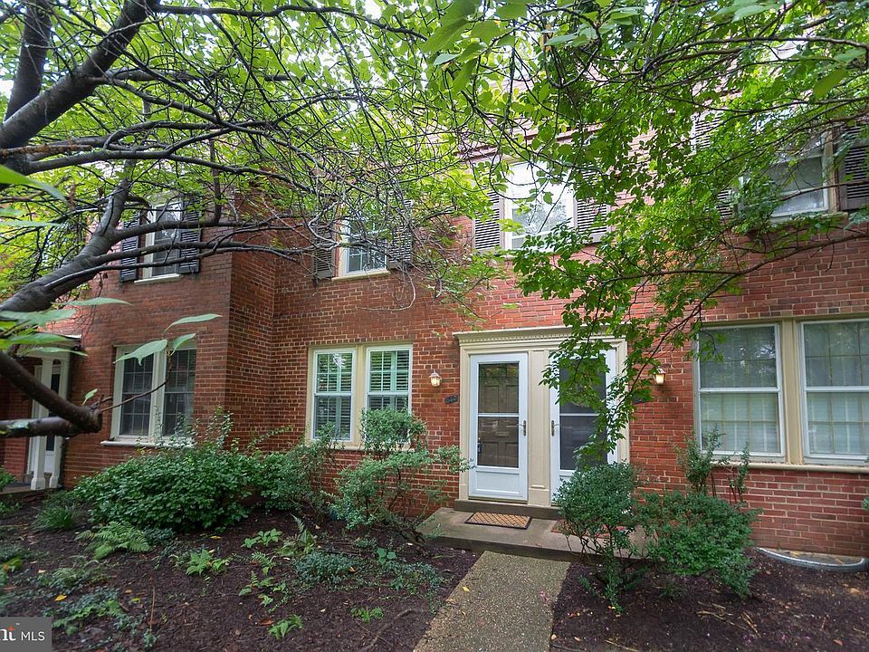 1st image of 2700 16th St S APT 660