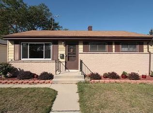 6525 S 19th St, Milwaukee, WI 53221