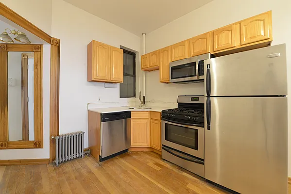 Rented by Corcoran | media 16