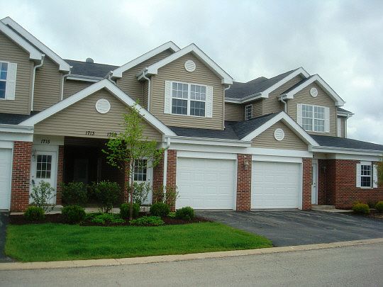 2nd image of 1719 White Oak Trl