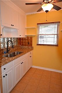 4th image of 324 36th Ave NE