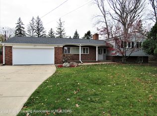 321 Loree Dr, East Lansing, MI 48823