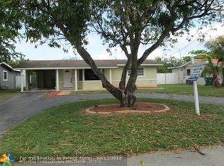 2913 Acapulco Dr, Miramar, FL 33023