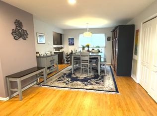 1 Crabapple Ct, Princeton, NJ 08540