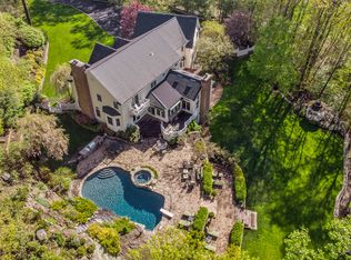 85 Park Ln, West Harrison, NY 10604