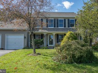 2592 Donald Dr, Pottstown, PA 19464