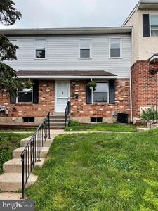 1313 Whitpain Hls, Blue Bell, PA, 19422
