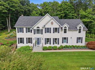 10 Sundance Rd, New Milford, CT 06776