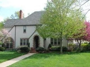 1219 W 61st Ter, Kansas City, MO 64113