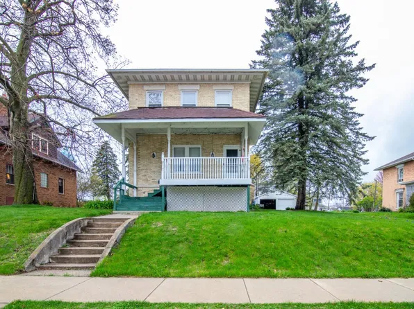 210 North Church STREET, Watertown, WI 53094