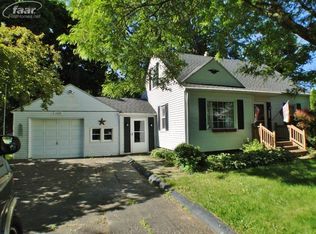 1225 Simca Dr, Flint, MI 48507