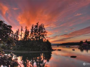 7406 Ray Nash Dr NW, Gig Harbor, WA 98335