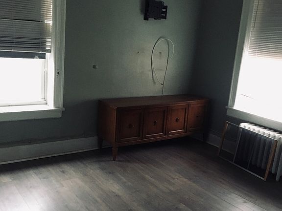 4th image of 7219 13th Ave #3