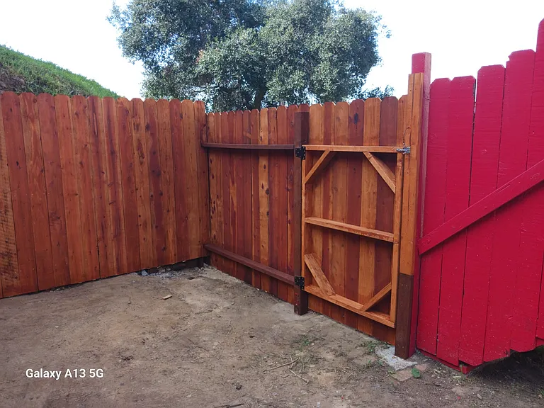 1628 1/2 Morton Ave — Photo 78