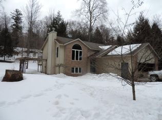 7698 E Michillinda Rd, Twin Lake, MI 49457