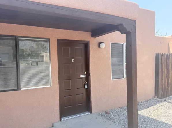 1825C Father Sky St NE, Albuquerque, NM 87112