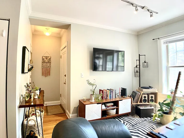 2241 N Lincoln Ave #L-3 — Photo 7