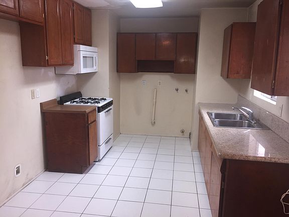 Kitchen with Washer-Dryer Hook-ups, Microwave, etc.