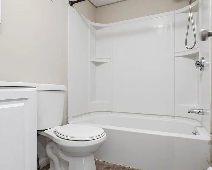 120 Orchard St — Photo 13