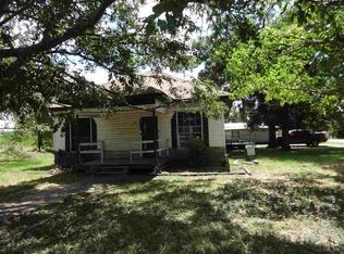 419 W Main St, Wortham, TX 76693