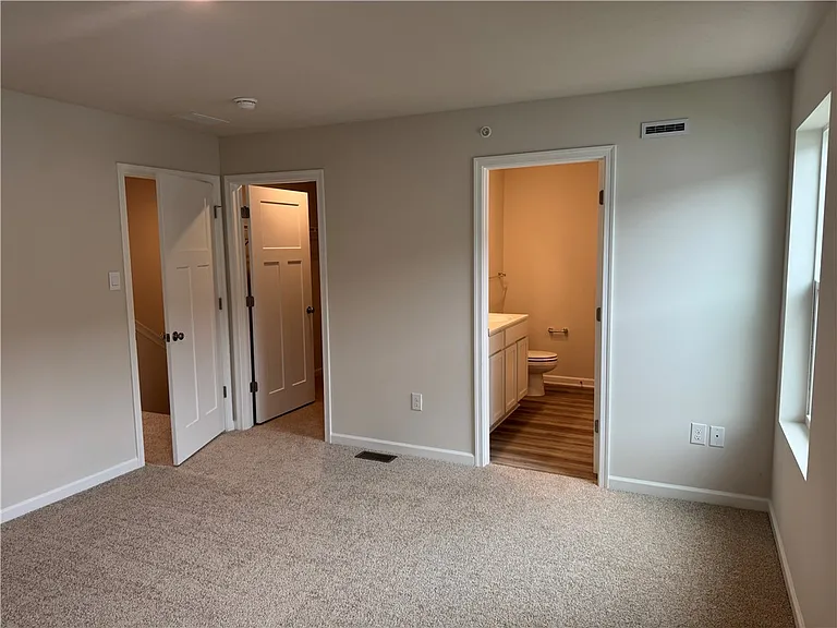 315 Alliance Dr — Photo 24