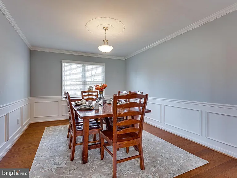 8019 Daffodil Ct — Photo 18