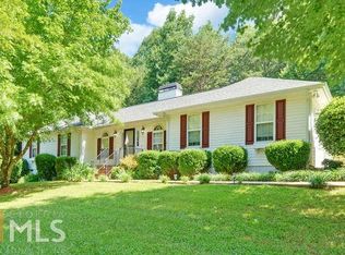 364 Grindstone Creek Dr, Clarkesville, GA 30523