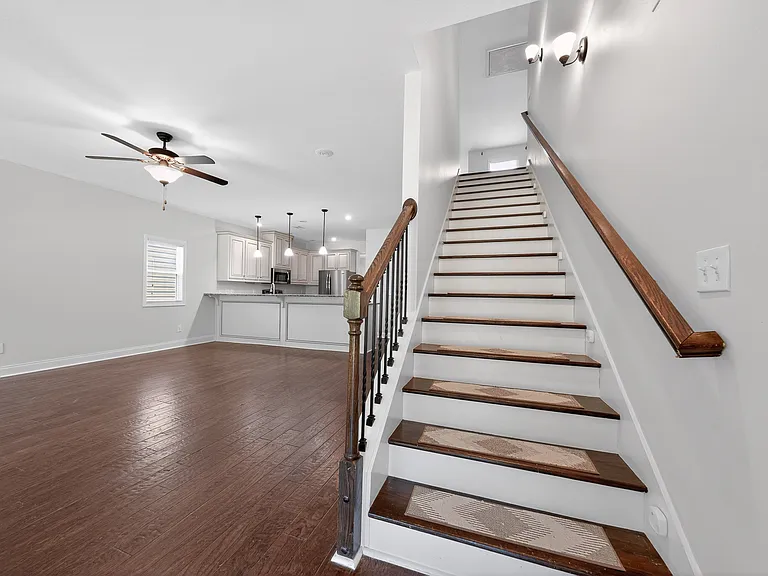 9566 Yarbrough Rd — Photo 17