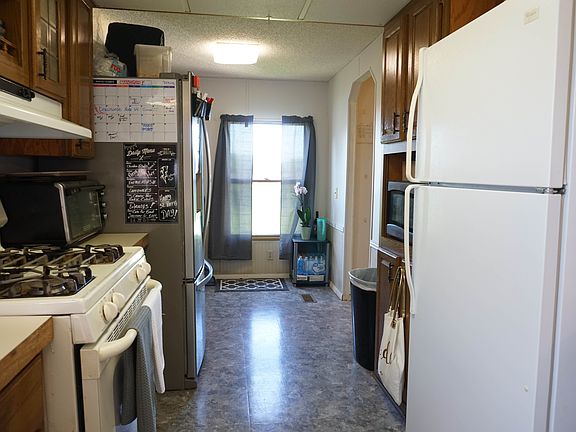 4th image of 908 Southmoor Dr