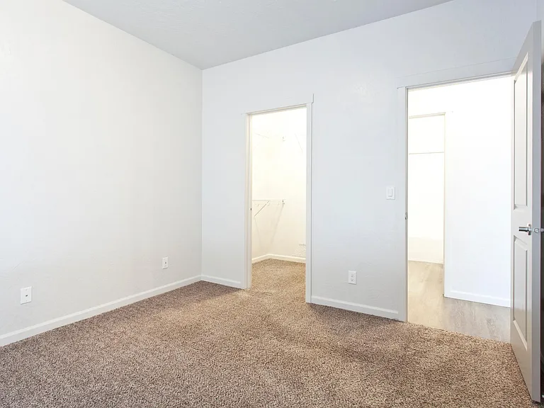 Park Villas Apartments — Photo 45
