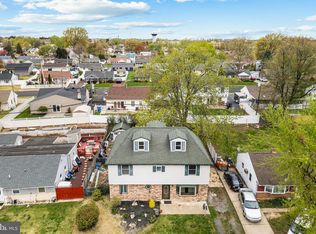 2748 Bellview Dr, Bensalem, PA 19020