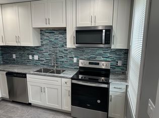 1501 California Ave, Cincinnati, OH 45237