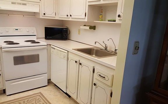 4th image of 102 Cambridge Trl APT 230