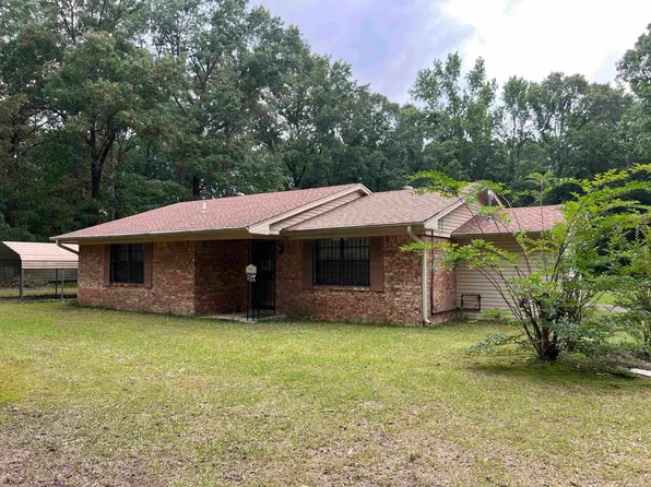 1701 Dixon Ln, Pine Bluff, AR 71603