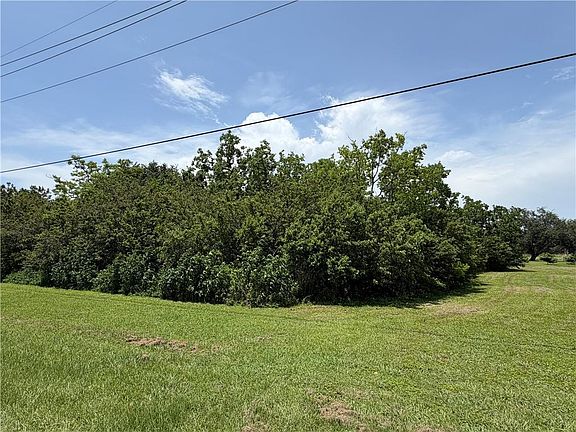 3rd image of LOT Highway 11 N #B