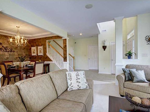 4th image of 3730 Pear Orchard Way
