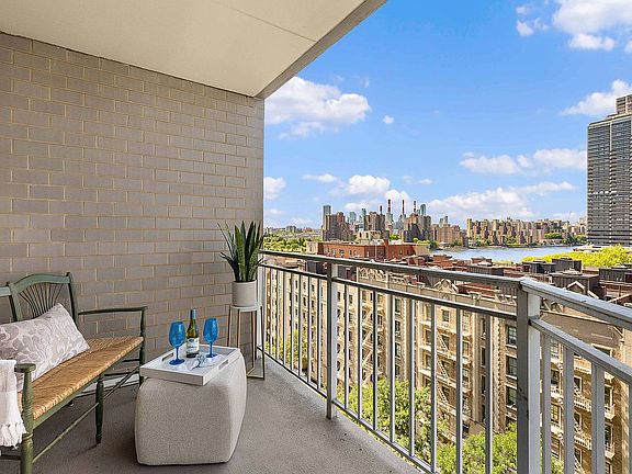 2nd image of 515 E 79th St APT 11A