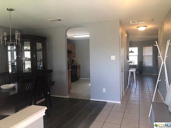 2nd image of 5803 Chuckwagon Cir