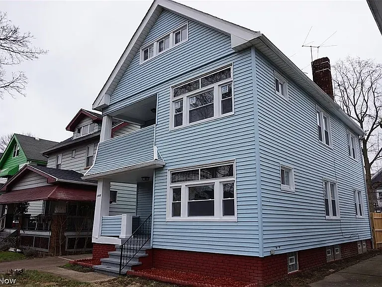 Building Photo - 3507 W 128th St #1