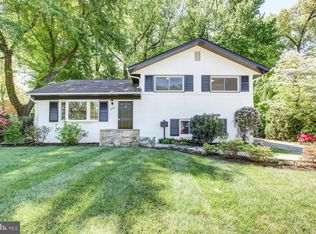6502 Stoneham Rd, Bethesda, MD 20817