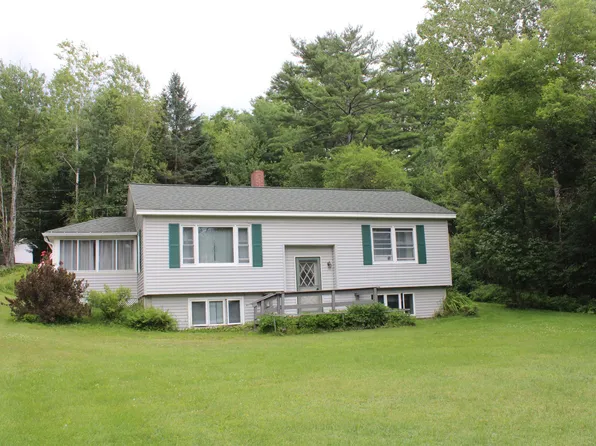8 Holly Heights, Whitefield, NH 03598