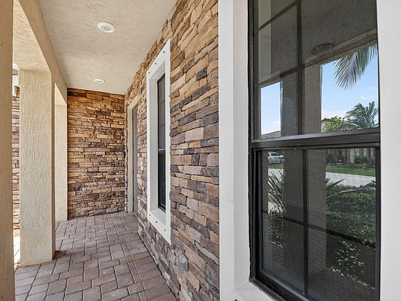 4th image of 8853 Sandy Creek Way