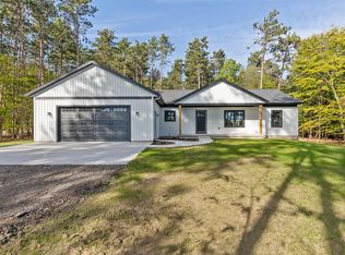 11853-21 Mile Rd, Sand Lake, MI 49343