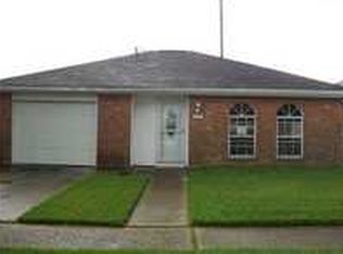 821 Ronson Dr, Kenner, LA 70065