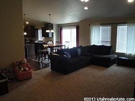 4th image of 397 W 1425 S