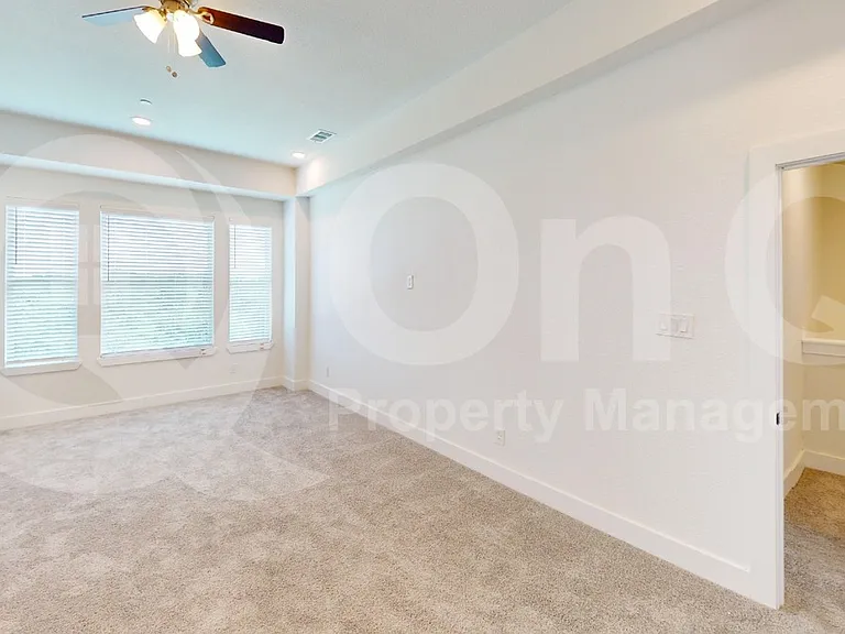 369 Mule Deer Mews — Photo 18