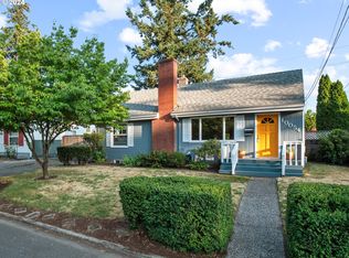 10054 NE Weidler St, Portland, OR 97220