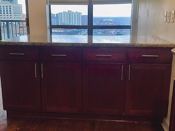 Great cabinet space